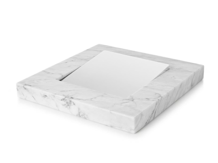 VERTIGO - Carrara marble ashtray _ Ginger & Jagger